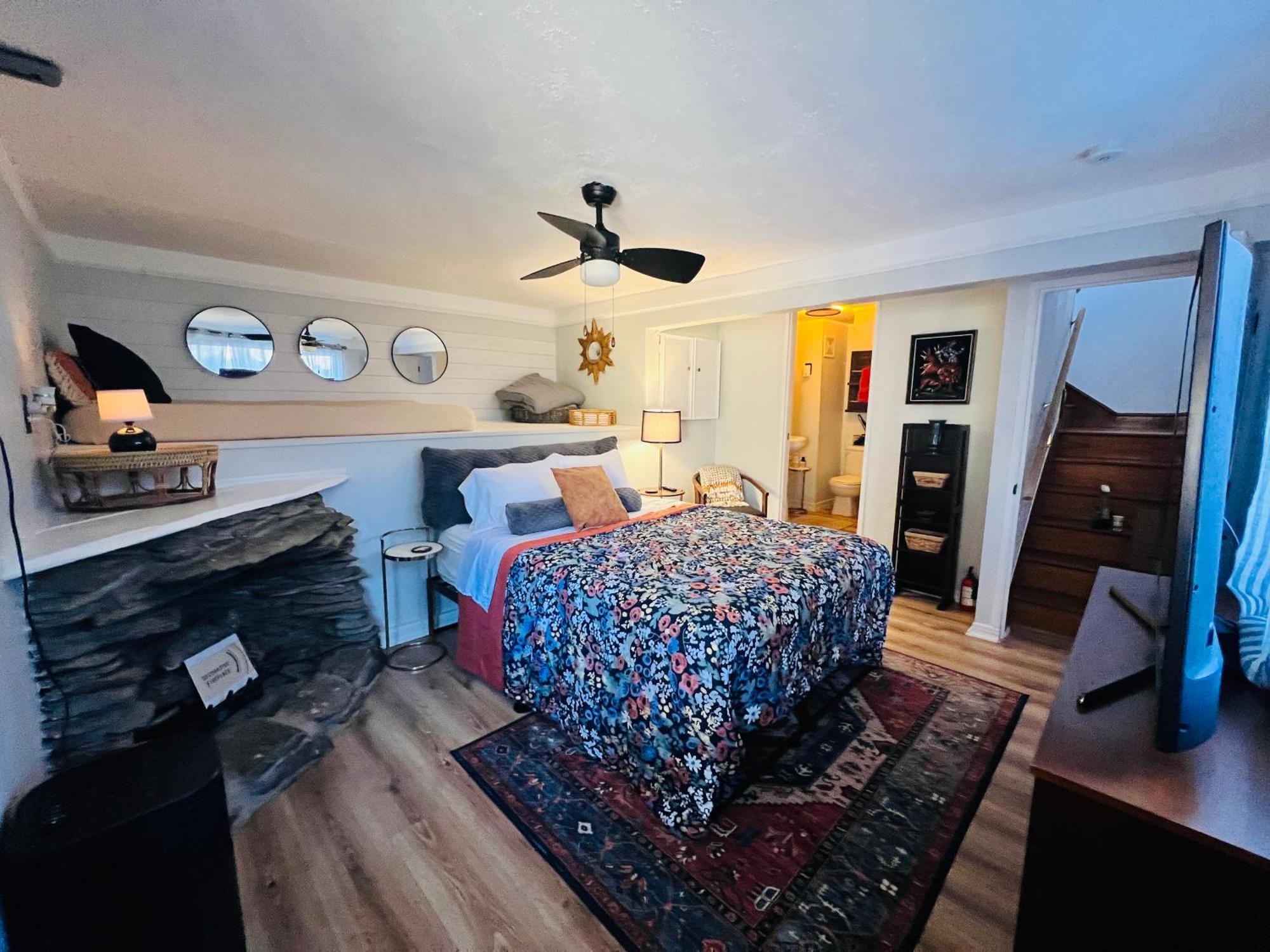Mountain Lake Retreat - Hot Tub, Lake, Fire Pit, Wineries, Restaurant Harpers Ferry Ngoại thất bức ảnh
